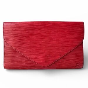 Louis Vuitton Art Deco Red Epi Envelope Clutch - Vintage